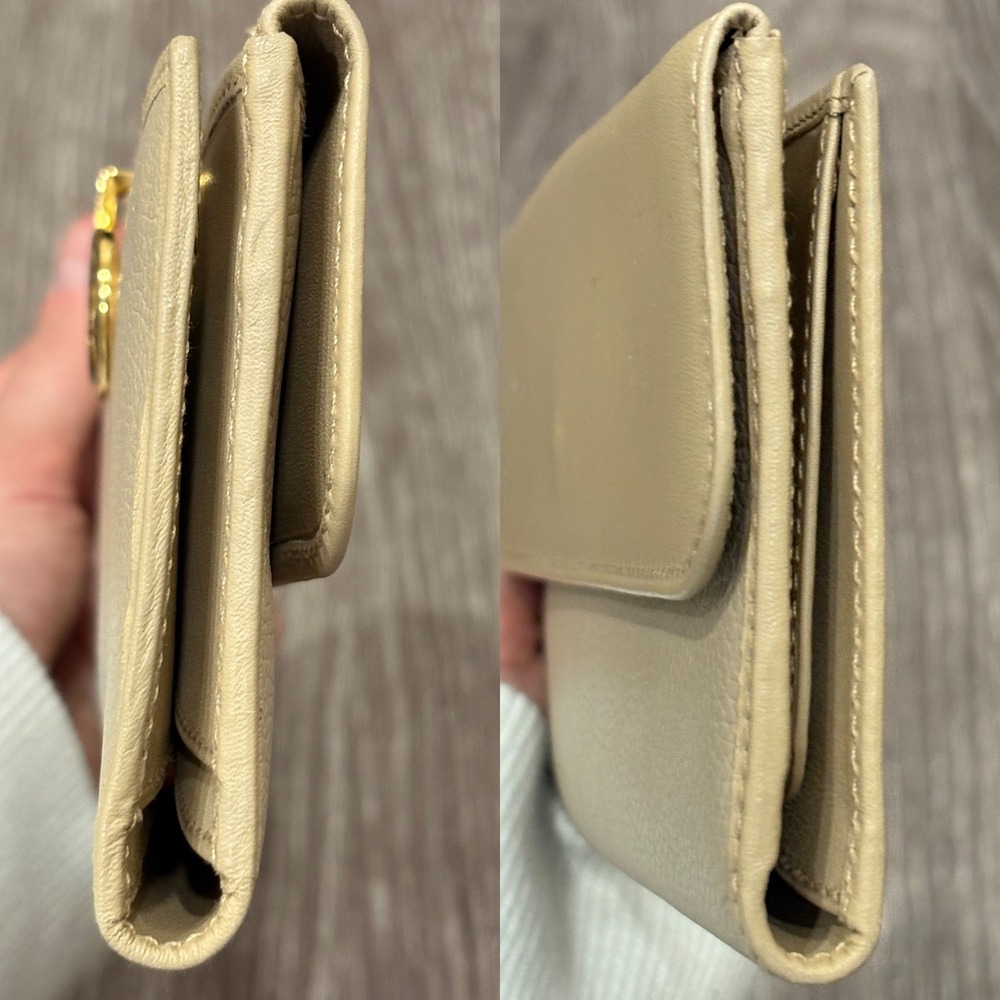 VTG Gucci Beige Cream Leather Interlocking G Flip Lock Long Wallet Quiet Luxury - Picture 7 of 7